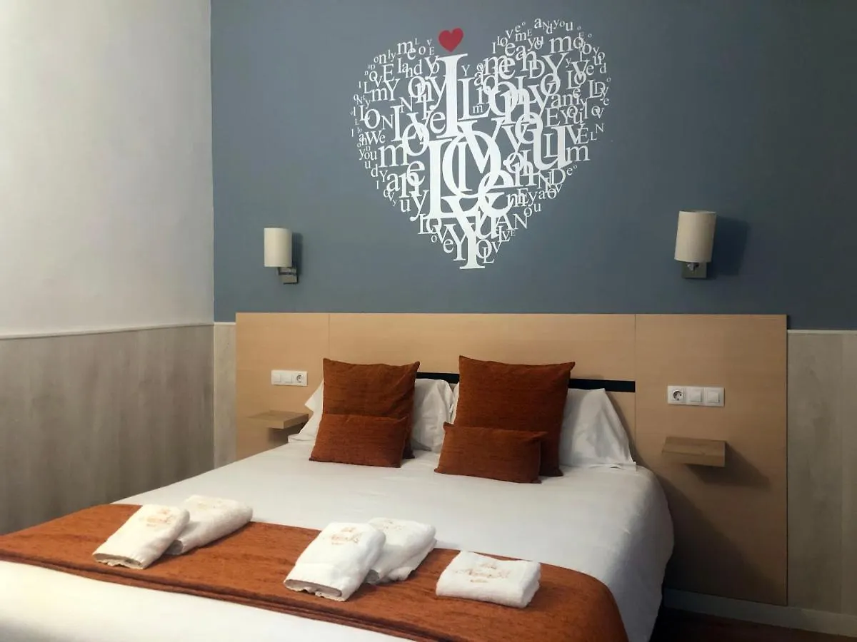 Hostal Live Natura Barcelona (Adults Only) Pensjonat